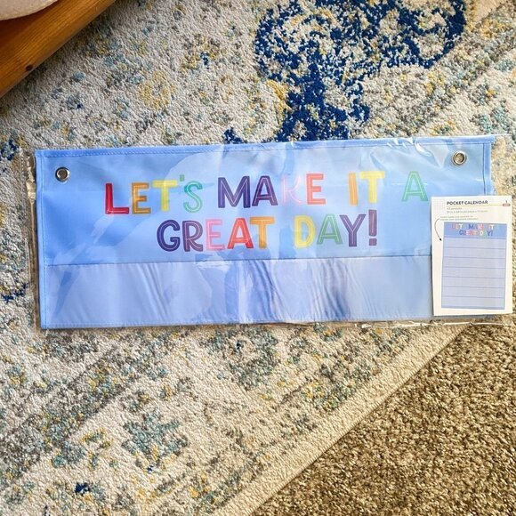 🌻 NEW BULLSEYE POCKET CALENDAR CHART Blue Let's Make it a Great Day - Picture 1 of 2